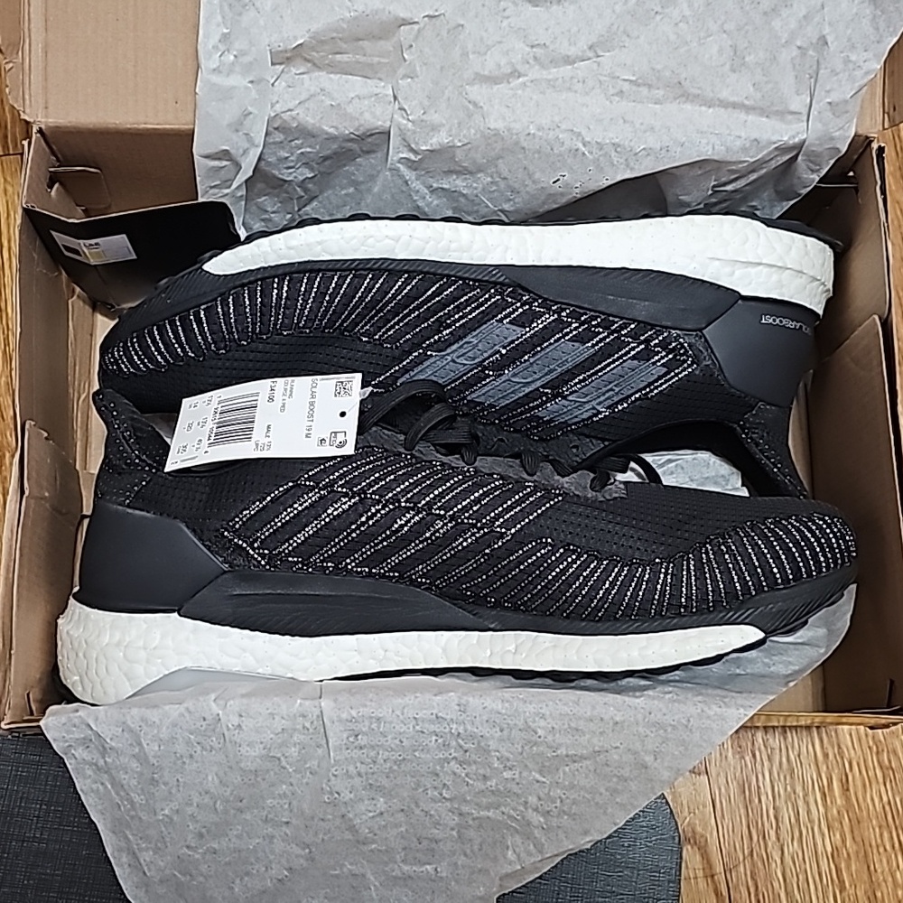 Rare Adidas Solarboost 19 Mens Running Shoes